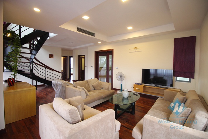 Brandnew duplex apartment rental with a wonderful large terrace
